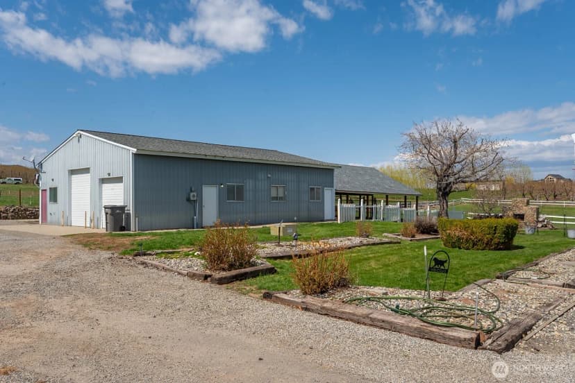 Property photo for 3848 Jagla Road, Wenatchee photo 11