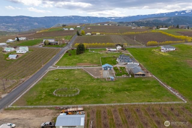 Property photo for 3848 Jagla Road, Wenatchee photo 3