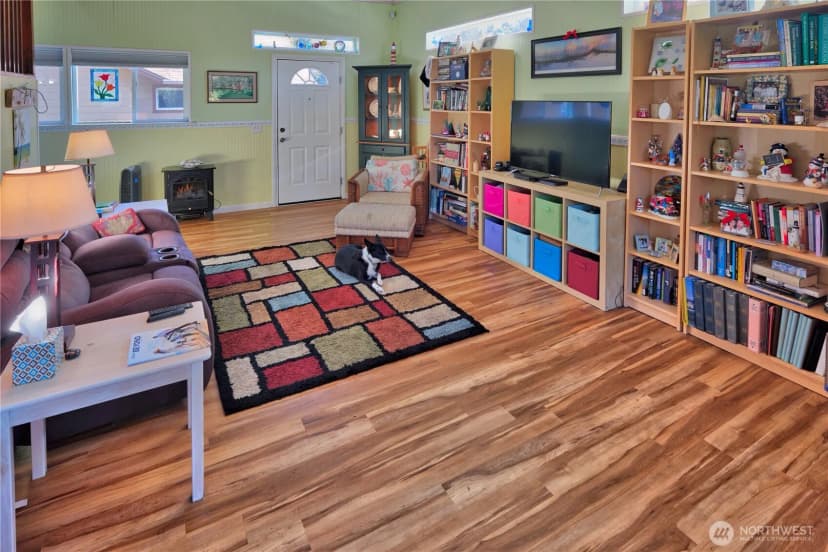Property photo for 1203 242nd Place, Ocean Park photo 9