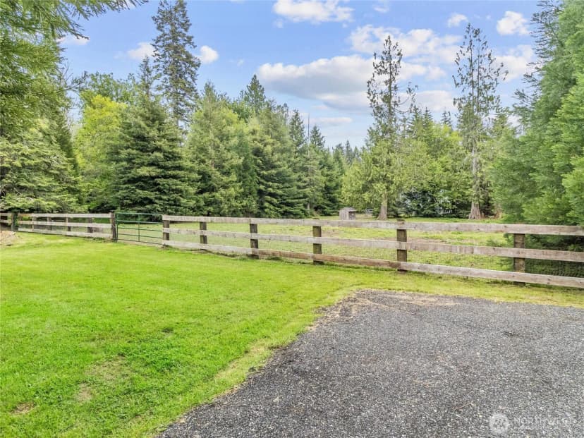 Property photo for 1636 33rd Avenue Ne, Olympia photo 33