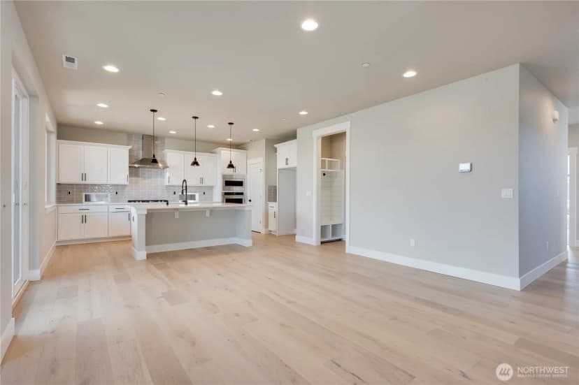 Property photo for 20220 125th Avenue Ne #sm2-05, Bothell photo 11