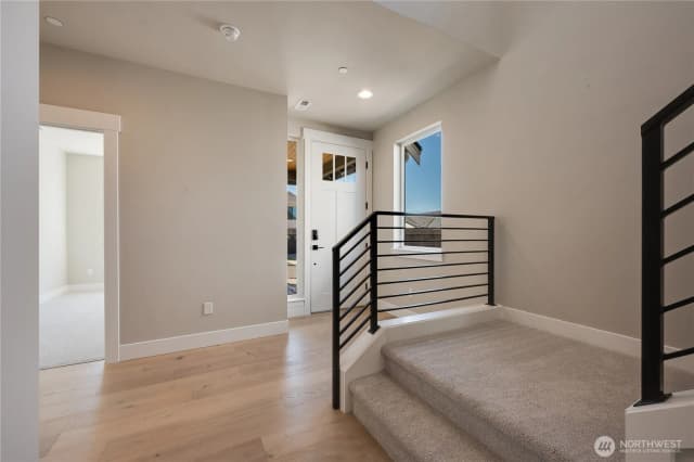 Property photo for 20220 125th Avenue Ne #sm2-05, Bothell photo 3