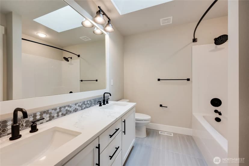 Property photo for 20220 125th Avenue Ne #sm2-05, Bothell photo 23
