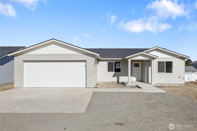 Property photo for 320 W 7th Street Sw, Warden