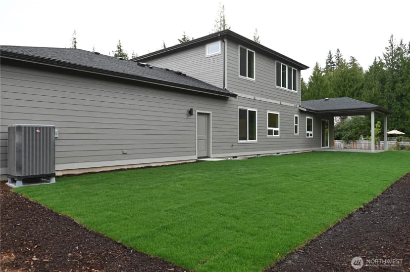 Property photo for 2612 42nd Street, Bellingham photo 9