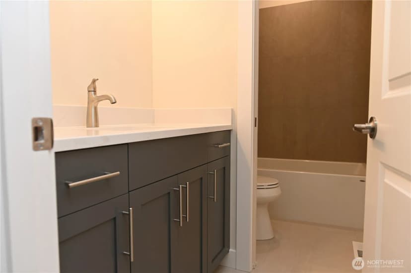 Property photo for 2612 42nd Street, Bellingham photo 31