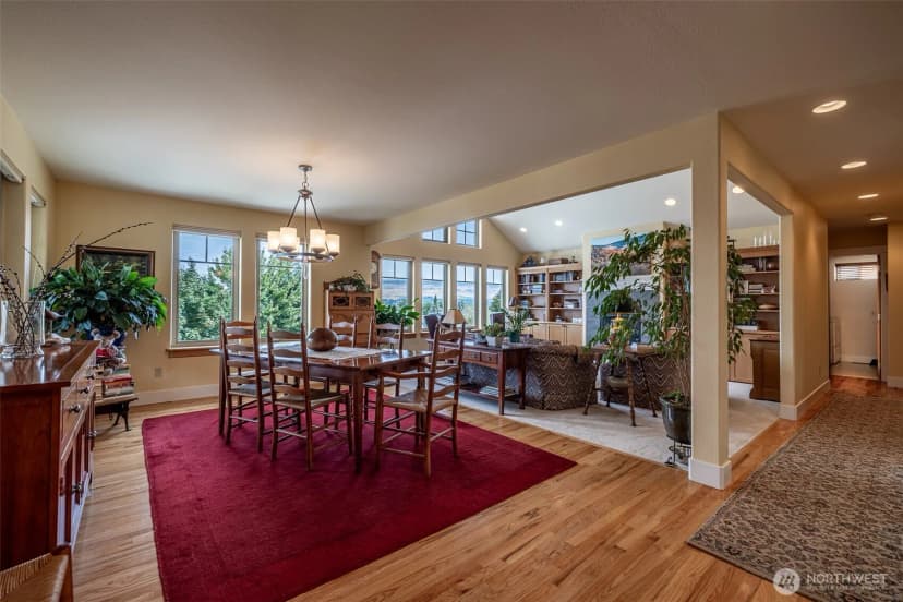 Property photo for 1943 Jolen Drive, Wenatchee photo 8