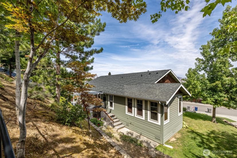 Property photo for 1943 Jolen Drive, Wenatchee photo 39