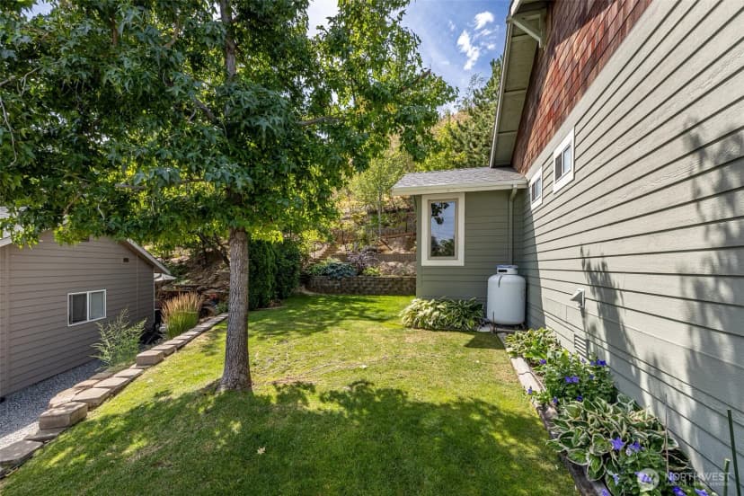 Property photo for 1943 Jolen Drive, Wenatchee photo 40