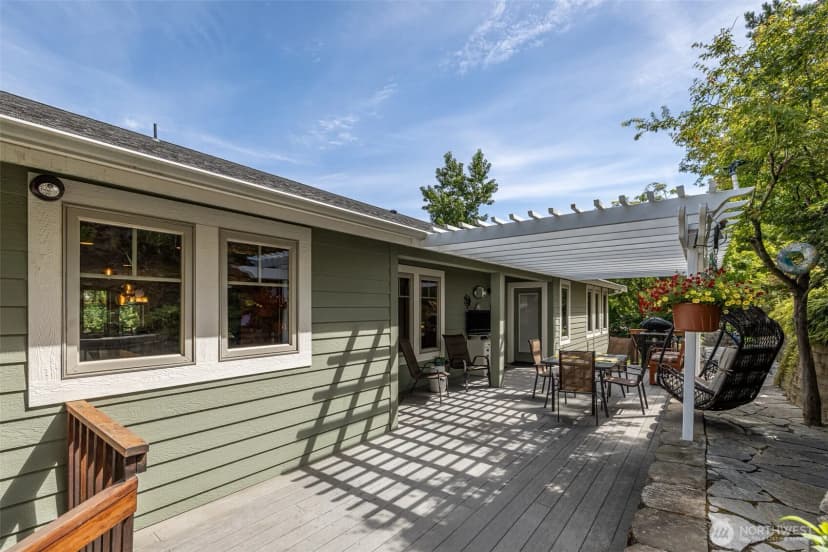 Property photo for 1943 Jolen Drive, Wenatchee photo 32