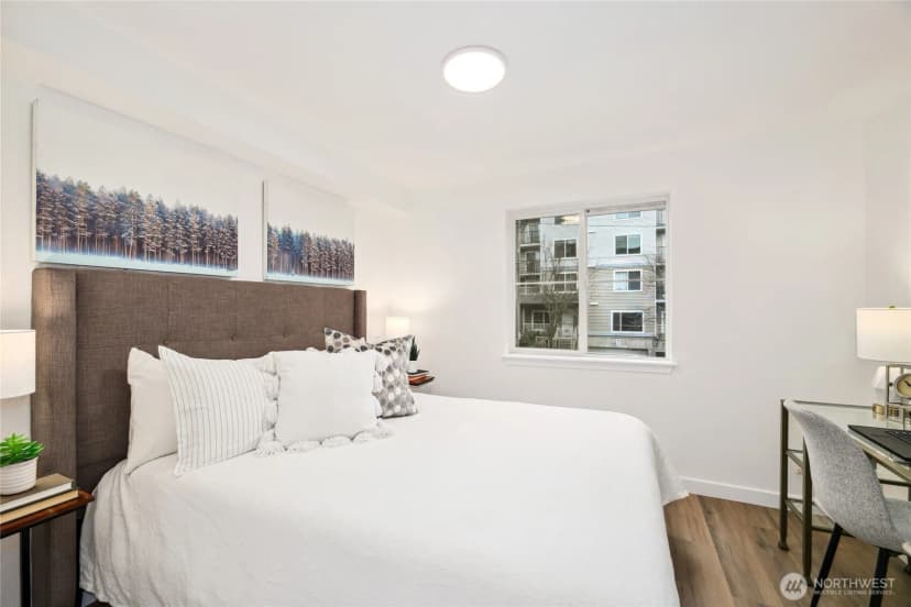 Property photo for 300 10th Avenue #a202, Seattle photo 11