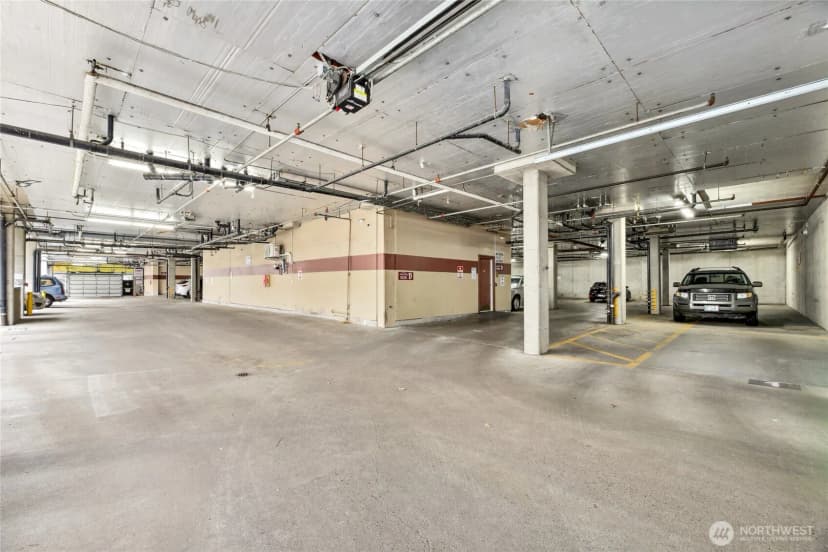 Property photo for 300 10th Avenue #a202, Seattle photo 13