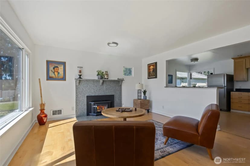 Property photo for 544 Ne Easy Street, Oak Harbor photo 6