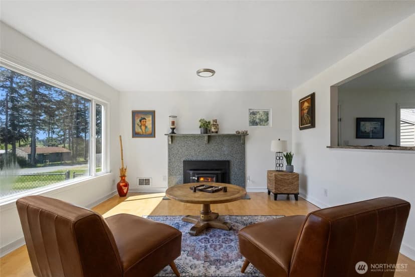 Property photo for 544 Ne Easy Street, Oak Harbor photo 4