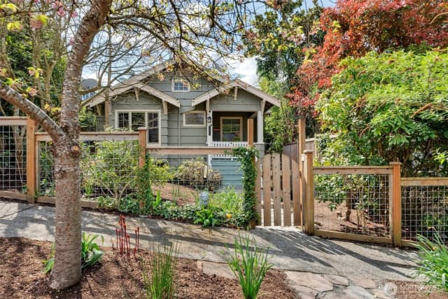 Property photo for 5115 S Willow Street, Seattle