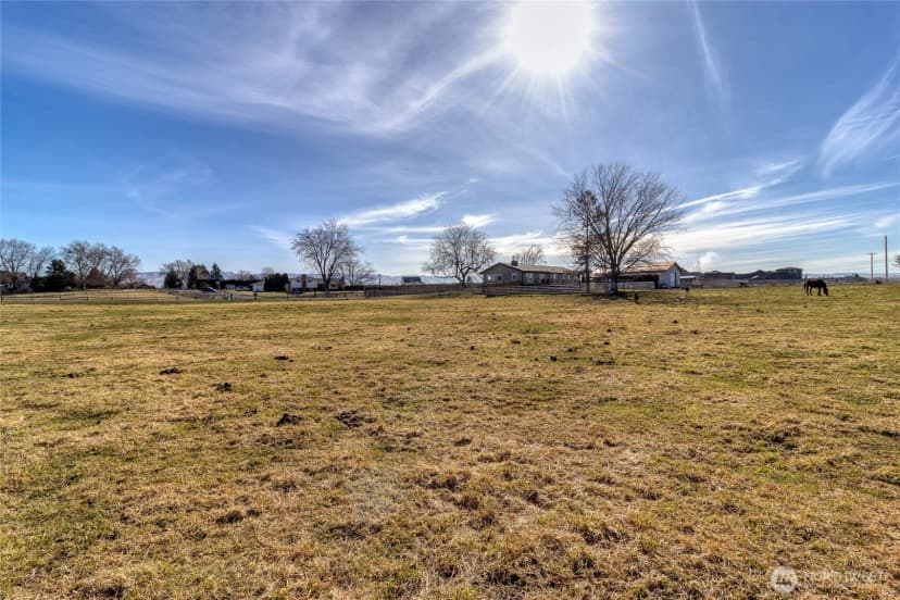 Property photo for 2998 Winona Lane, Walla Walla photo 32