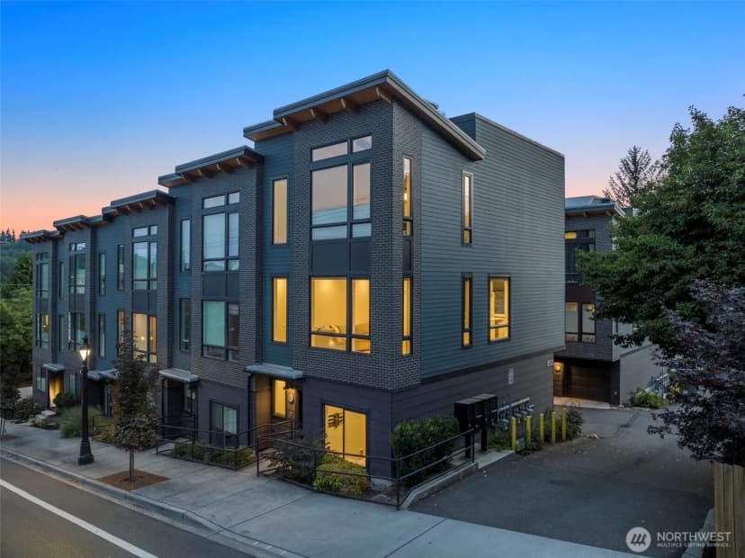 Property photo for 18513 104th Avenue Ne #1a, Bothell