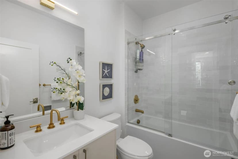 Property photo for 18513 104th Avenue Ne #1a, Bothell photo 24