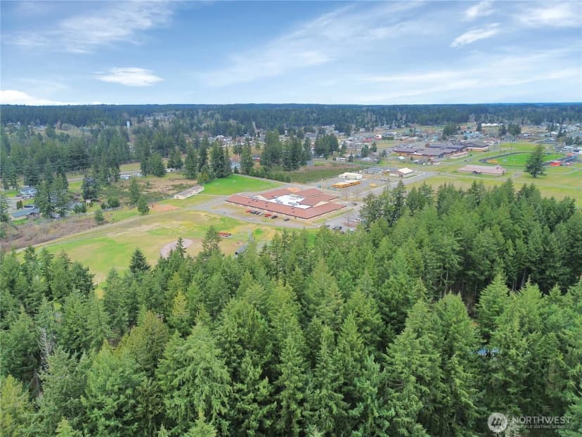 Property photo for 212 Country Estates Drive W, Rainier photo 26