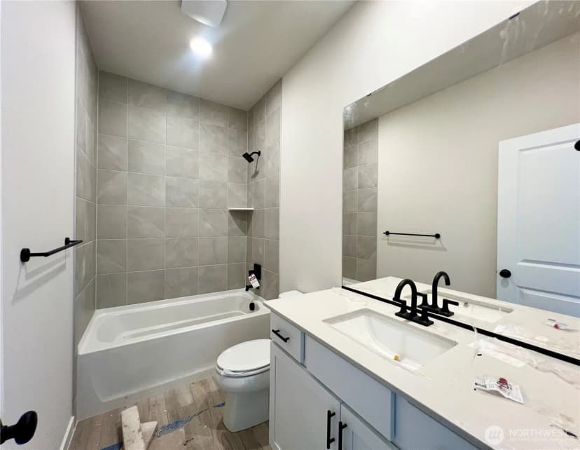 Property photo for 2061 Ne Norseman Way #31, Poulsbo photo 30