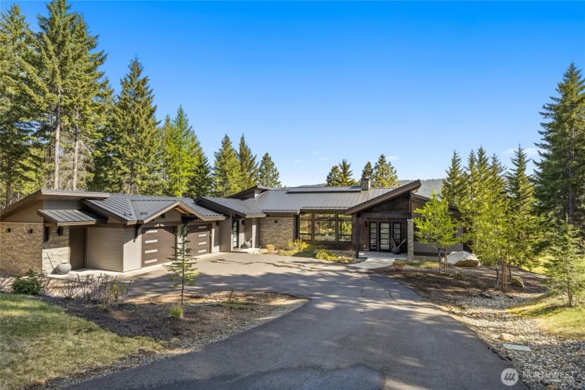 Property photo for 310 Quick Creek Lane, Cle Elum