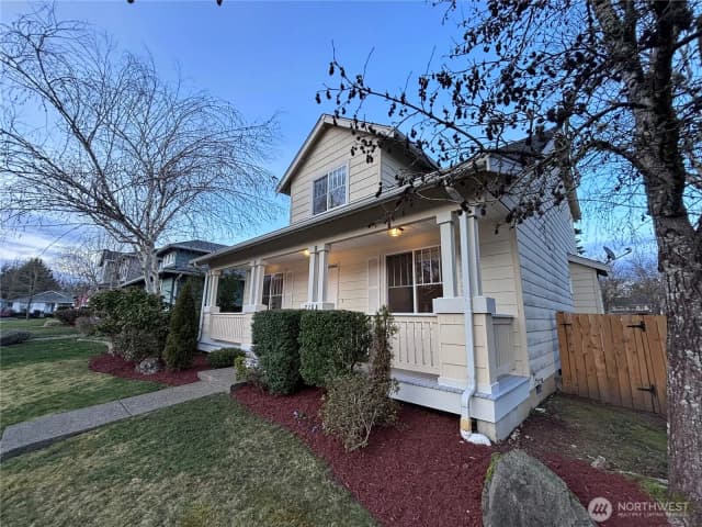 Property photo for 2168 Mcdonald Avenue, Dupont photo 2