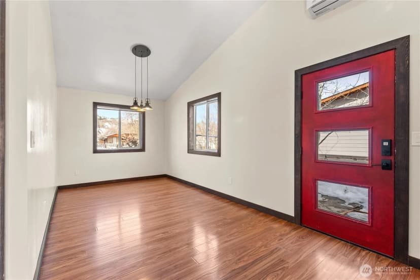 Property photo for 1308 Riverside Avenue, Twisp photo 11