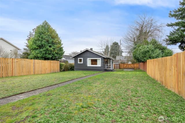 Property photo for 6106 S Thompson Avenue, Tacoma photo 2