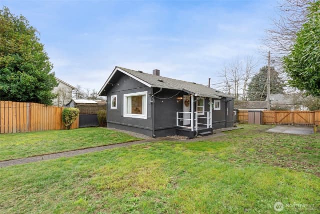 Property photo for 6106 S Thompson Avenue, Tacoma photo 3