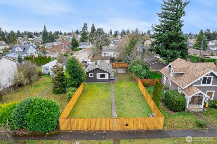 Property photo for 6106 S Thompson Avenue, Tacoma photo 6