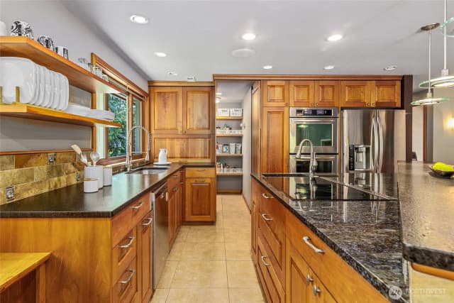 Property photo for 18009 Bellflower Road, Bothell photo 4
