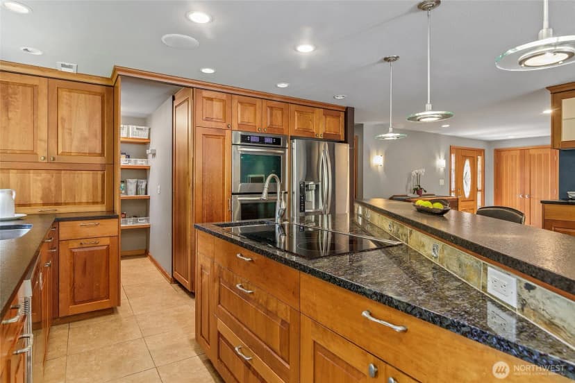 Property photo for 18009 Bellflower Road, Bothell photo 6
