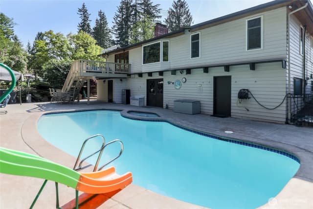 Property photo for 18009 Bellflower Road, Bothell photo 2
