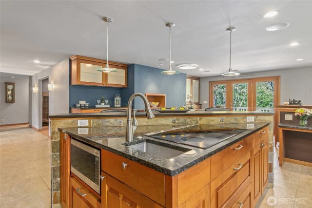 Property photo for 18009 Bellflower Road, Bothell photo 5