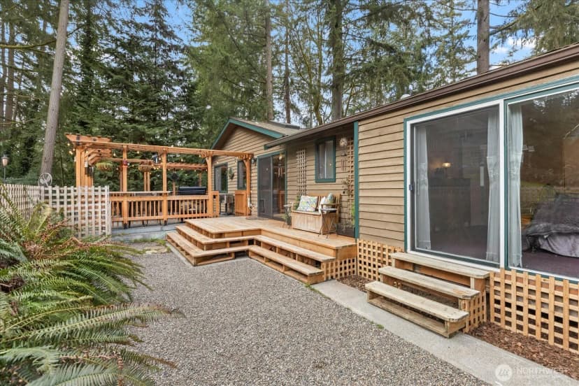 Property photo for 18421 Larch Way, Lynnwood photo 26