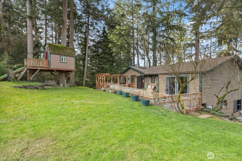 Property photo for 18421 Larch Way, Lynnwood photo 29