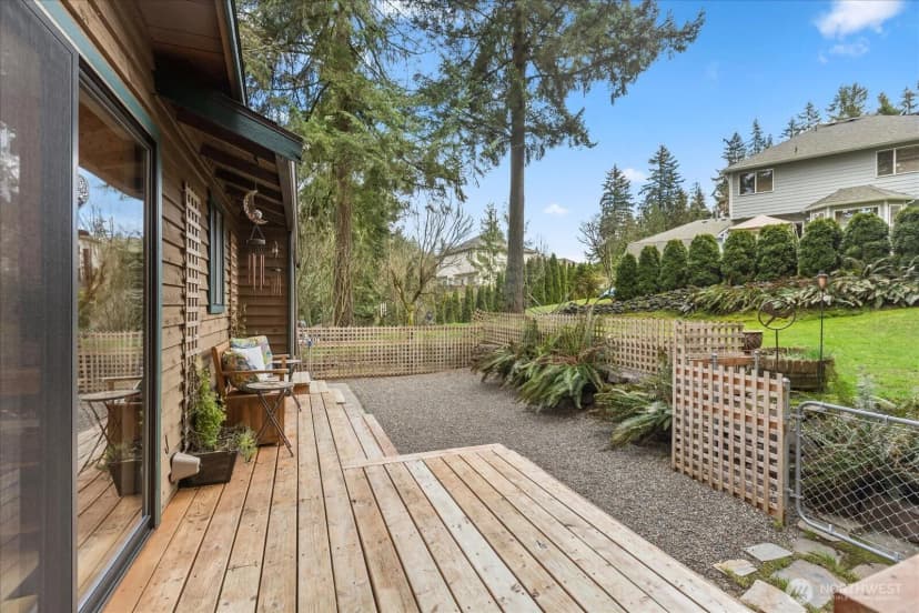 Property photo for 18421 Larch Way, Lynnwood photo 28
