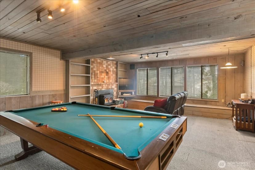 Property photo for 18421 Larch Way, Lynnwood photo 21