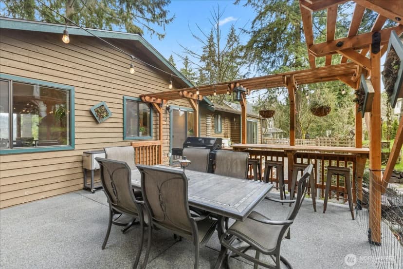 Property photo for 18421 Larch Way, Lynnwood photo 27