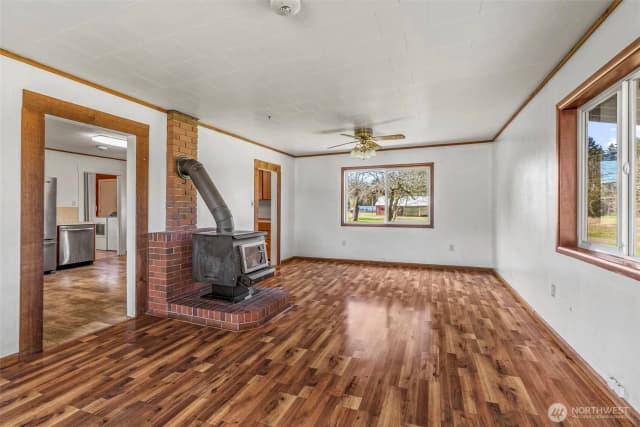 Property photo for 840 Evans Road, Toledo photo 4