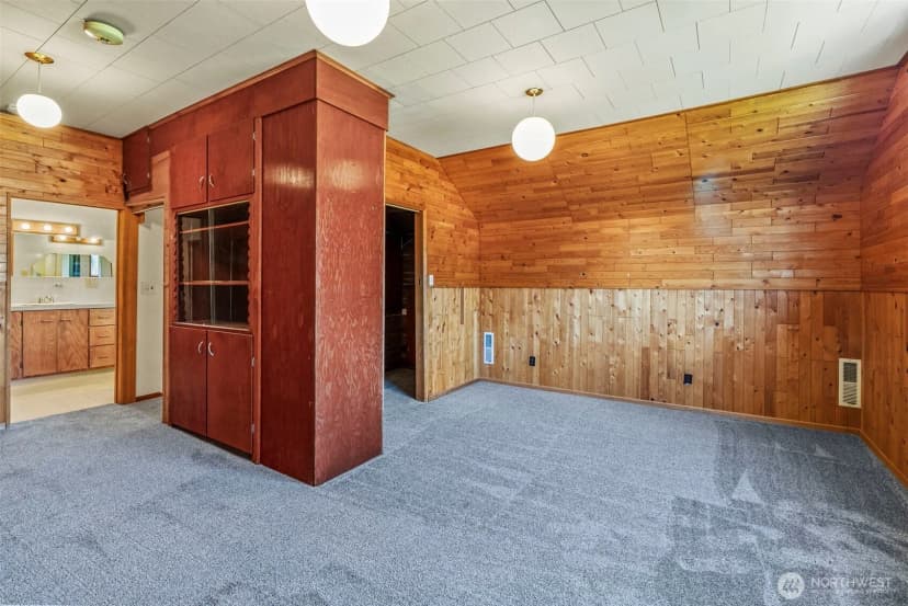 Property photo for 840 Evans Road, Toledo photo 15
