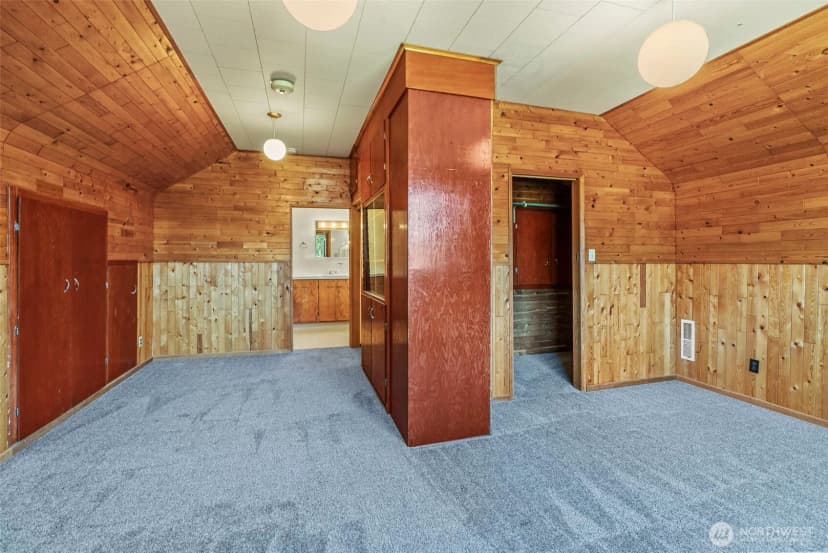 Property photo for 840 Evans Road, Toledo photo 16