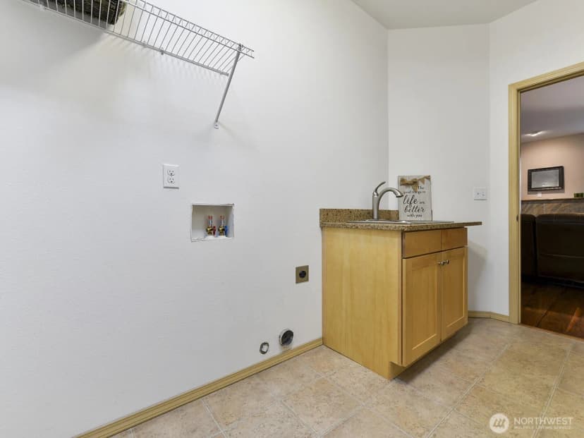 Property photo for 14414 21st Avenue E, Tacoma photo 19