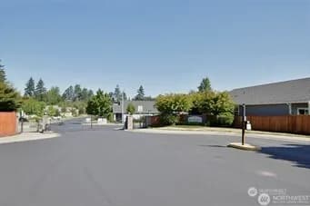 Property photo for 14414 21st Avenue E, Tacoma photo 32
