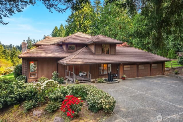 Property photo for 15731 Ne 183rd Street, Woodinville photo 4