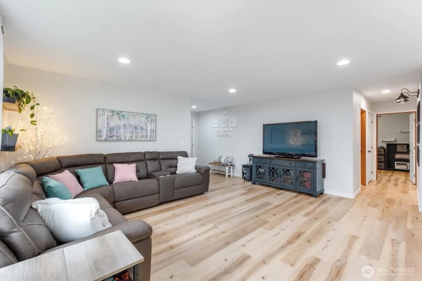 Property photo for 110 Axis Road, Castle Rock photo 5