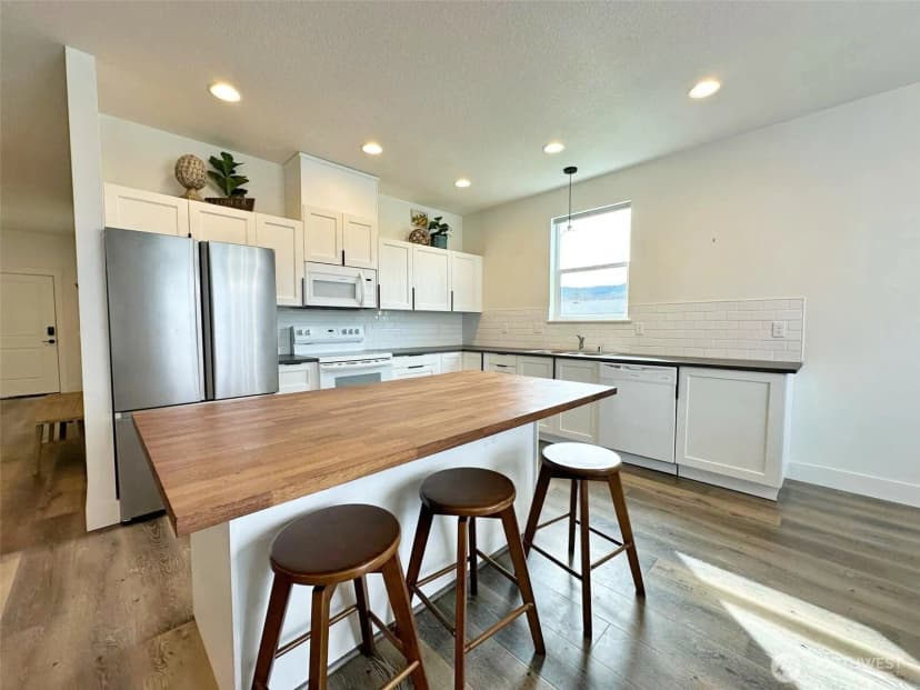 Property photo for 238 Sunset Drive, Mossyrock photo 7