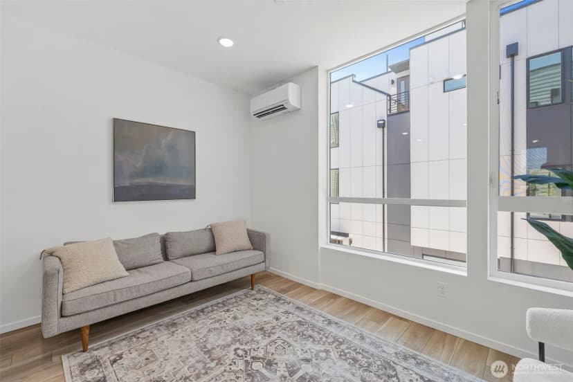 Property photo for 8324 16th Avenue Nw #b, Seattle photo 10