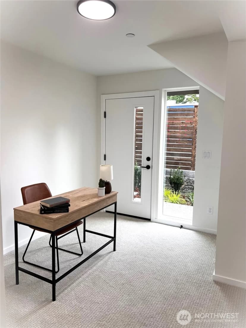 Property photo for 8324 16th Avenue Nw #b, Seattle photo 18