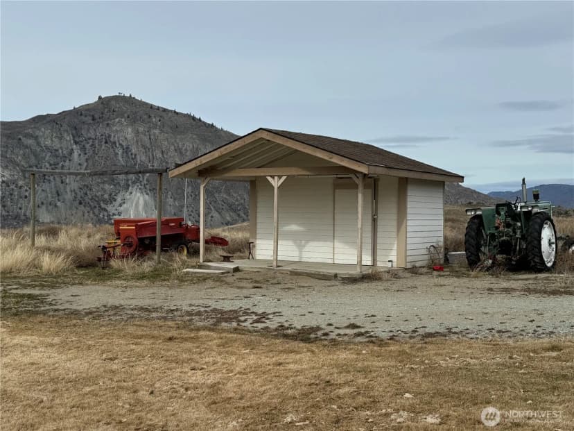 Property photo for 93 Pilot Wheel Rd, Tonasket photo 34